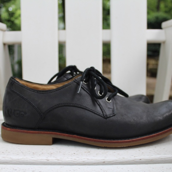Men\'s UGG Black Casual Dress Shoes leather/ sheepskin  Size 9.5 EUC main image 15
